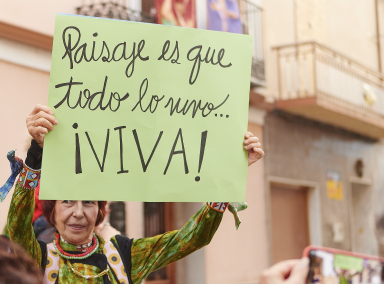 Acción para la entrega del Premio Paulette i María (Donya Polé y Senyo Maruja), Il edición, Valencia, 2022