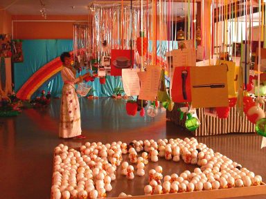 Instalación interactiva participativa multisensorial para público infantil, Centro Cultural Paco Rabal, Madrid, 2003